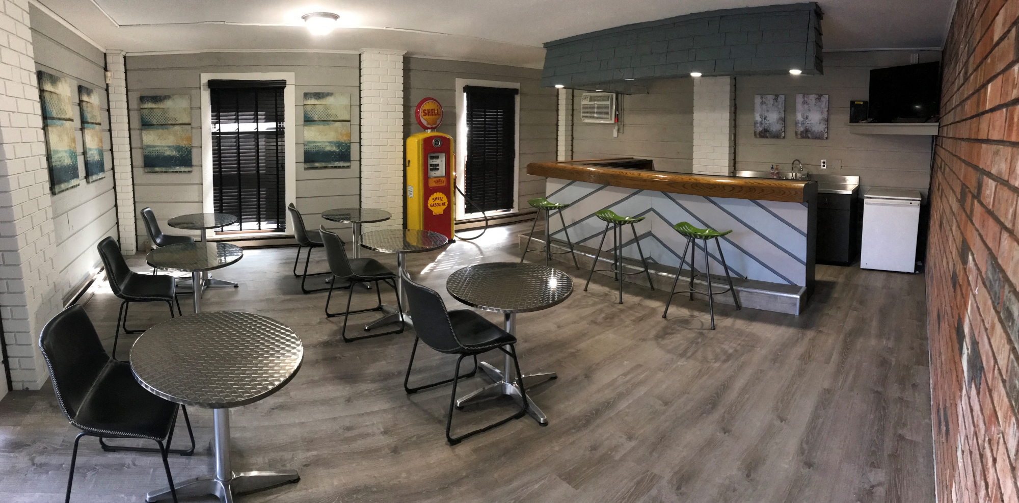 Park West Apartments in Griffith, IN